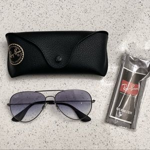 Ray-Ban Aviator Sunglasses